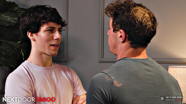 мускулистый сводный брат жестко отрабатывает на голодном твинке