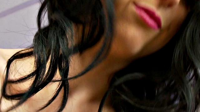 3 Way - Huge Tits Louise Jenson