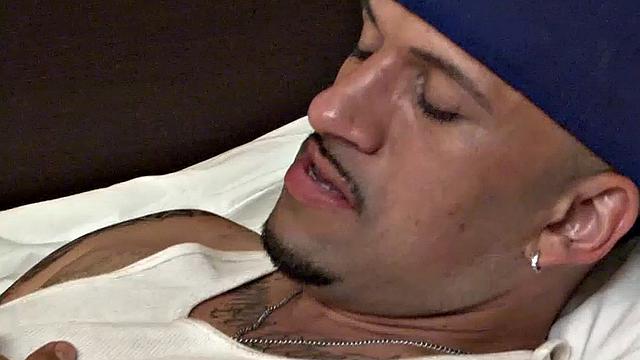 Danny sucks off two tatted thugs