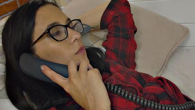 Cockhungry 21yo pounded in 3some