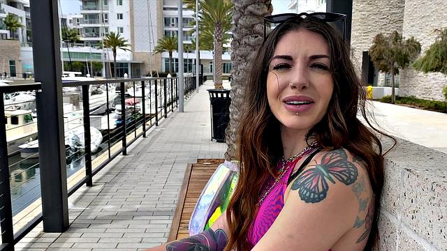 Brenna is a good girl