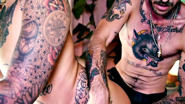 Pussylicked TS fellow with tattooed body fucks babe