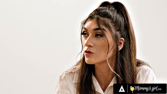 MOMMY'S GIRL - MILF Teacher Kylie Le Beau's Vibrator Goes Off During Aubry Babcock's Lesson