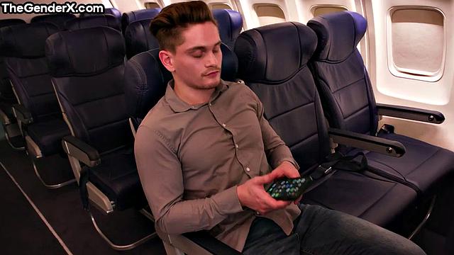 Cockhungry babe  assdrilled in 3some