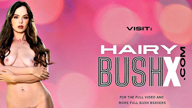 Fullbush beauty enjoys a foursome as a swinger