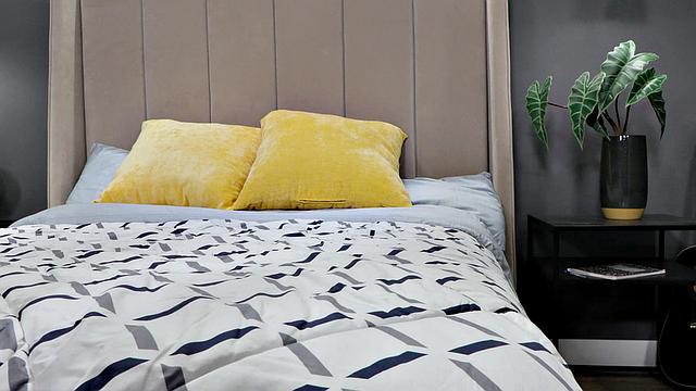 New Hunk Stepbro Rails Hairy Stud - NextDoorTaboo