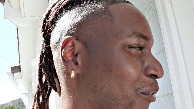 Petite Latina Fucked By Massive Cocked Delivery Guy - DFXtra