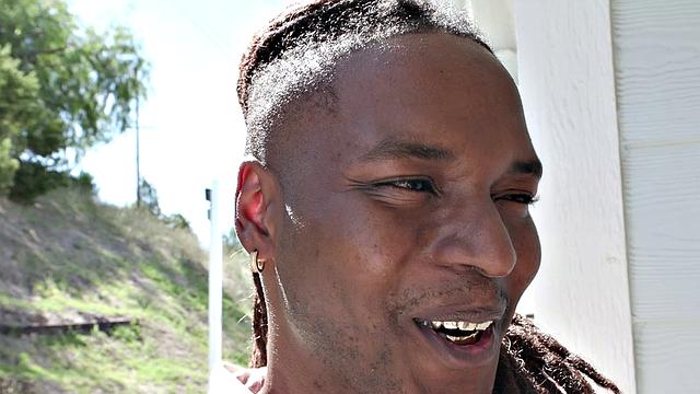 Petite Latina Fucked By Massive Cocked Delivery Guy - DFXtra