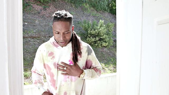 Petite Latina Fucked By Massive Cocked Delivery Guy - DFXtra