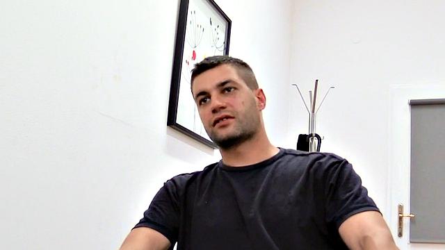 Amateur Euro stud goes for cash on fake casting