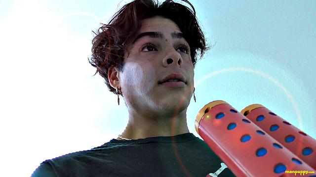 Julian Jaden & Richard Lennox Teach Their Assistant a Lesson