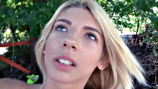 Amateur petite fucked outdoors in her tight pussy