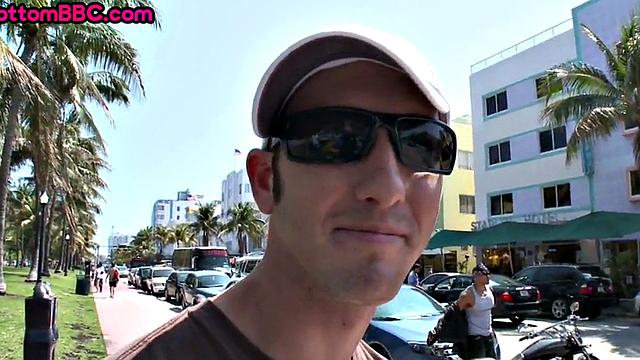 Pulled black thug sucks white cock before analpounding