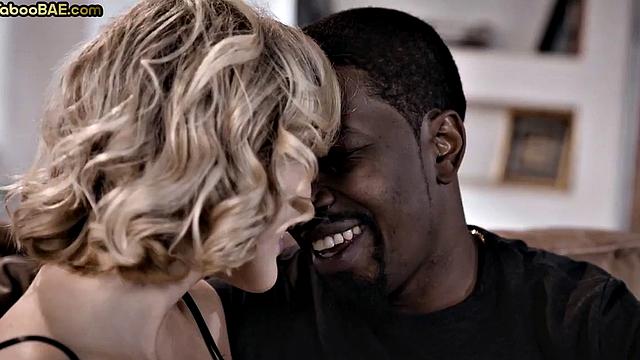 Cockshearing sluts banged in 3some