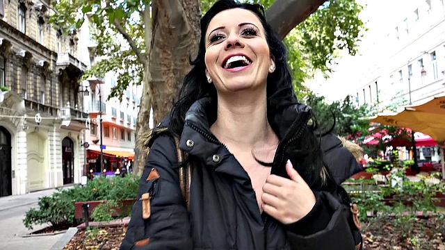 Euro hottie's epic facial in reverse cowgirl & doggystyle outdoor