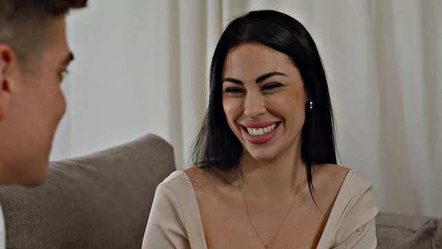 Beautiful superstar Sapphire Astrea greet sJason Carrera's enormous schlong with her horny assfuck - HD porn!