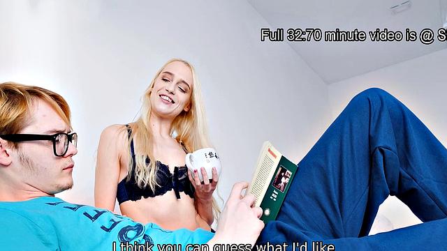 жизнерадостная jana warm делает минет сводному брату - семейные ценности по-русски