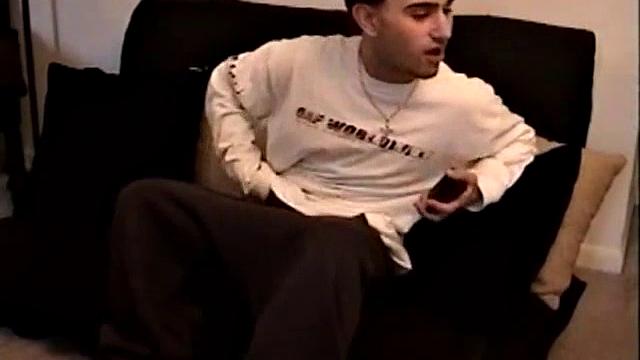 Str8 Paulie Strokes It Out