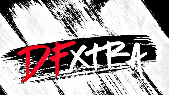 она устроила жаркую месть - трахнулась с соседом прямо при парне