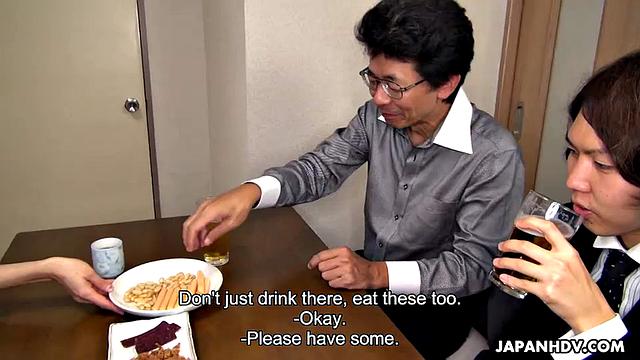 Mizuho Yamashiro cheats on her husband