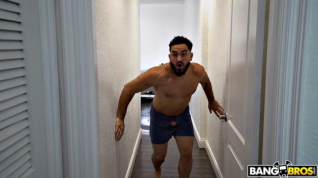 Stepsister's Masturbation Nightcap