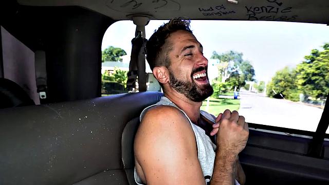 21yo picked up twink fucked by gay in public outdoor van