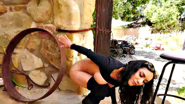 Spicy Mom Having Fun