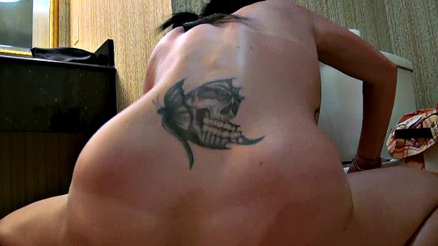 Anderson's tattooed pussy gets a deep pussy pounding in the bathroom