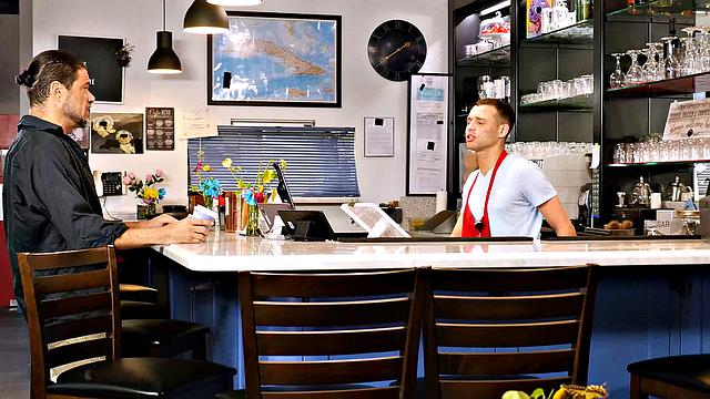 Харпер Ред в кафе: кофе, пироженка и член в придачу