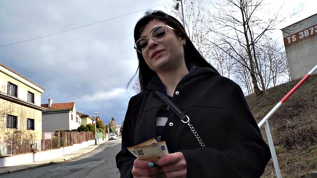 21yo babe got picked up and pounded in POV