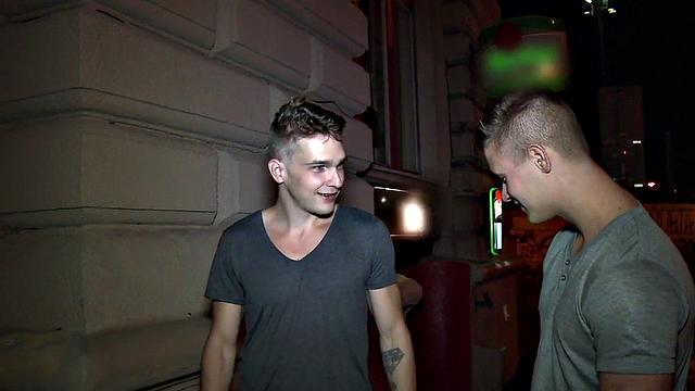 Tattooed teen takes BF's huge cock in bareback anal after casting couch audition