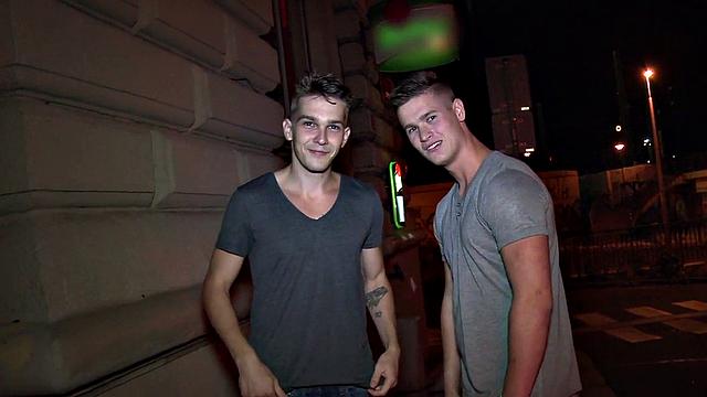 Tattooed teen takes BF's huge cock in bareback anal after casting couch audition