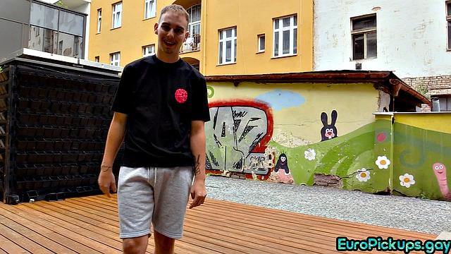 Horny analriding strangers dick