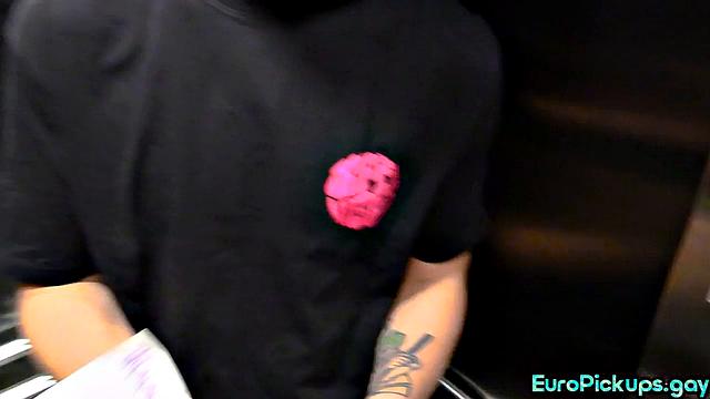 Horny analriding strangers dick