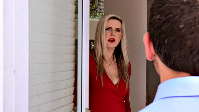 Newcomer Velvet gets fresh young meat