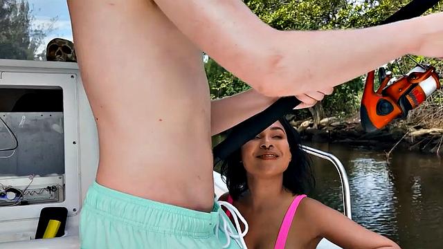 21yo petite babe fucked by big cock in wet pussy