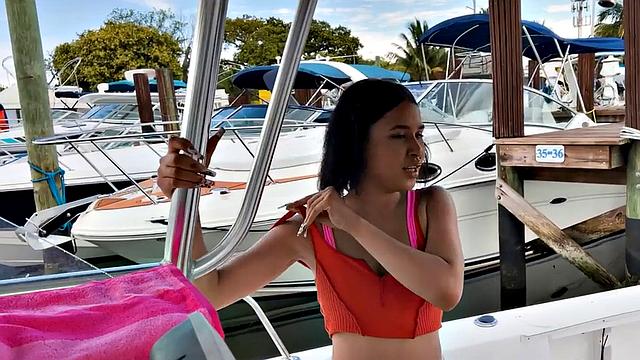 21yo petite babe fucked by big cock in wet pussy