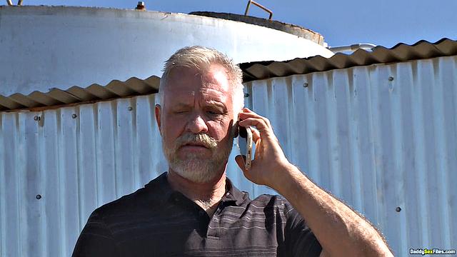 The Business Guy Is Packing - Mike Demarko & Allen Silver