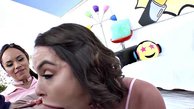 Sucking Mayhem With Nicole Rose