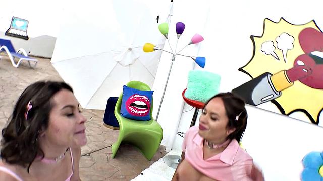 Sucking Mayhem With Nicole Rose