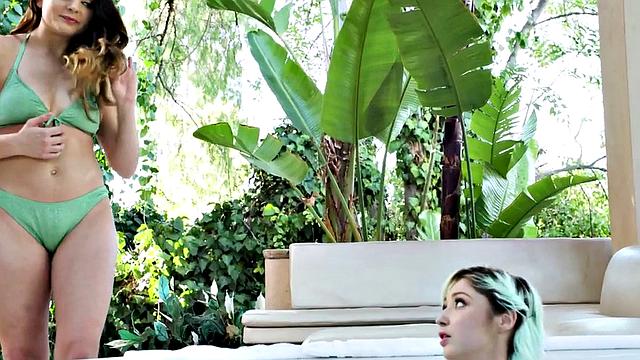 Cockriding slut penetrated in moist cunt in doggystyle