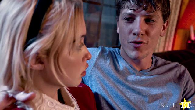 Sabrina Grows Sexual Magic - S3:E2