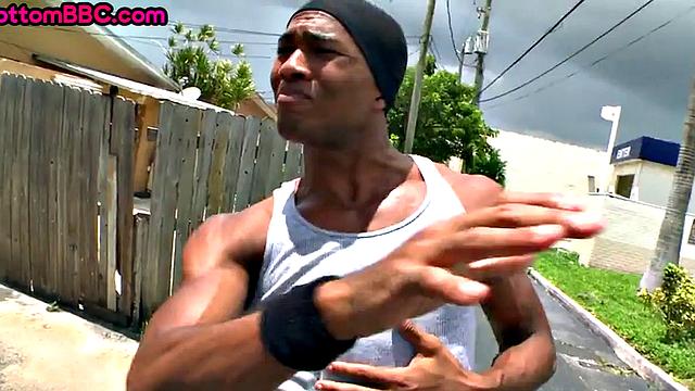 Real Ebony picked up and assdrilled outdoor in public