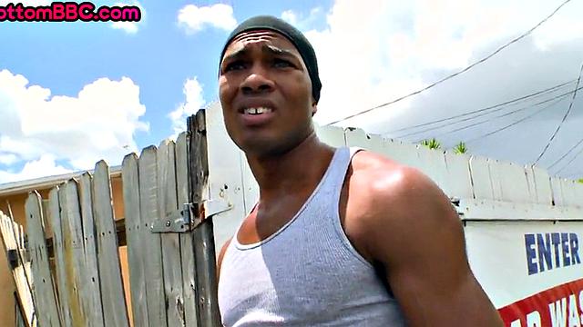 Real Ebony picked up and assdrilled outdoor in public