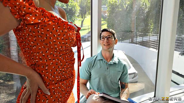 Jelly Stepsisters' Fight for Big Cock Anal