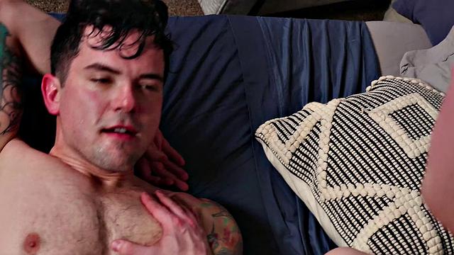 NextDoorBuddies - Dakota Payne Dicks Down Cute Jock