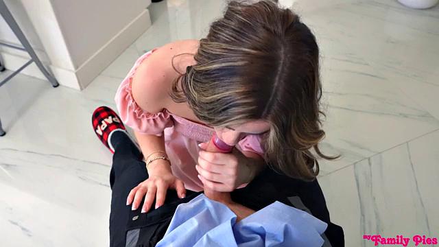 August 2024 Flavor Of The Month Renee Rose - S5:E1