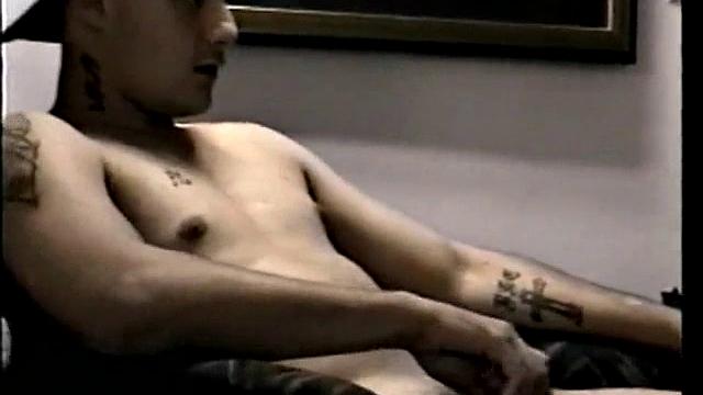 Exchanging Head With Tony