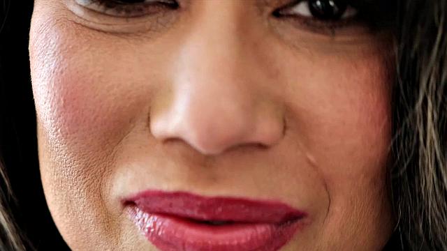 Loraine Del Sol is Hot!