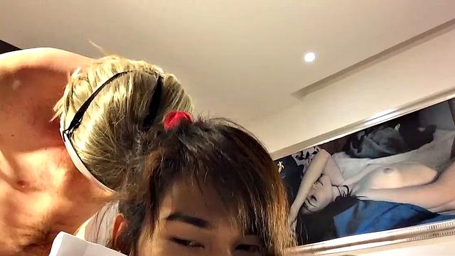 Pimmie: Skinny Friends Mutual Debut